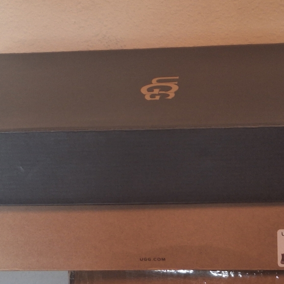 SOLD!!!UGG BURLEIGH BOOT CHESTNUT SUEDE SHEEPSKIN MEN'S US SIZE 11.5 - Picture 8 of 8